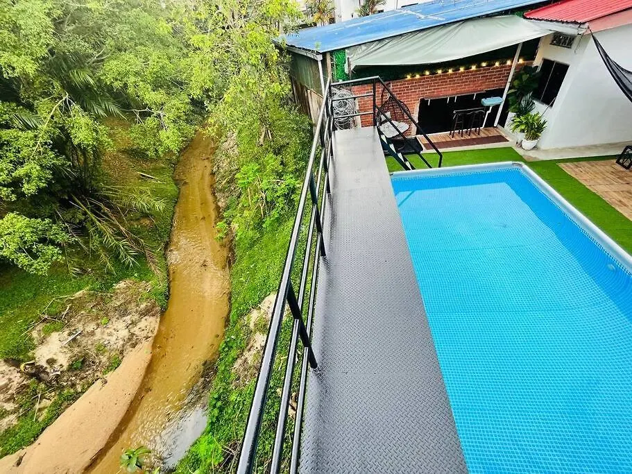 Luxury Private Pool Villa + Riverview Bbq Patio! George Town