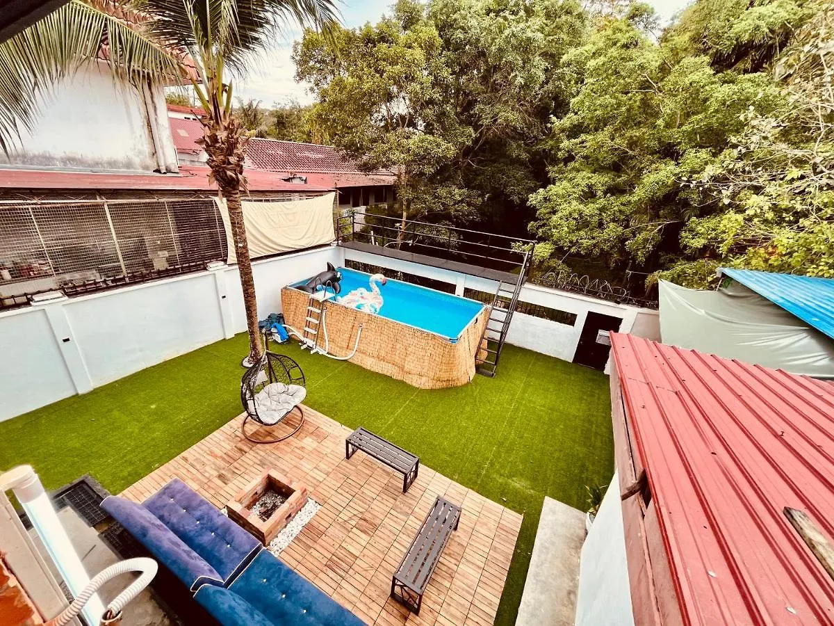 Luxury Private Pool Villa + Riverview Bbq Patio! George Town
